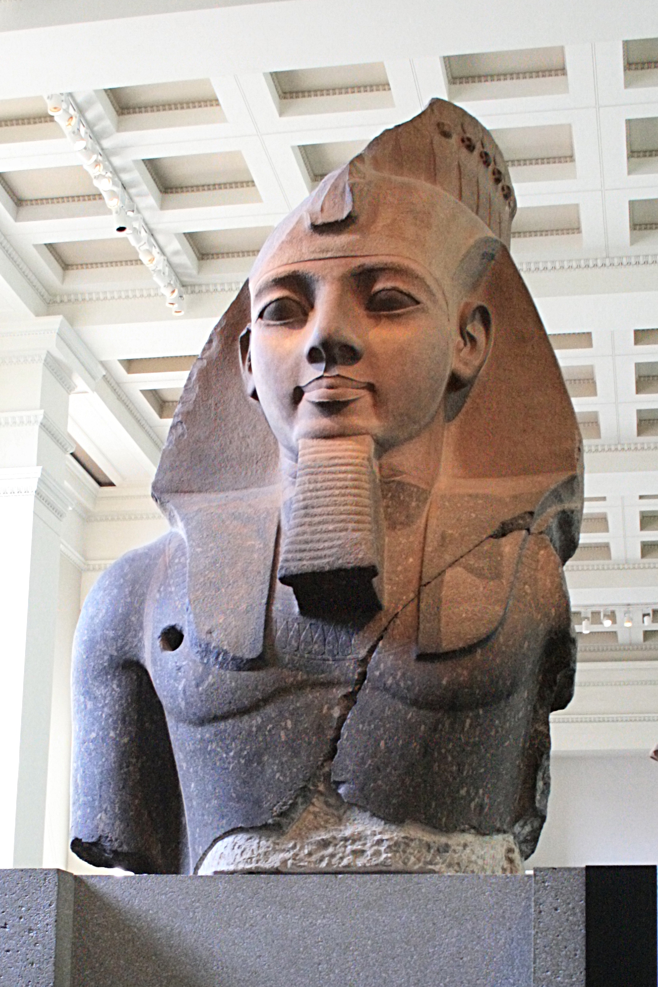 石像 Ramesses II